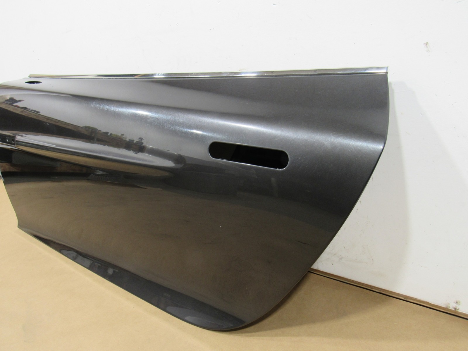 14-18 Aston Martin Vanquish 2014 Front Left Driver Door Shell Panel |Y2
