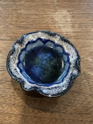  Down To Earth Pottery Little Dish Recycled Fused Crackle Glass Blue 3.5'' USA