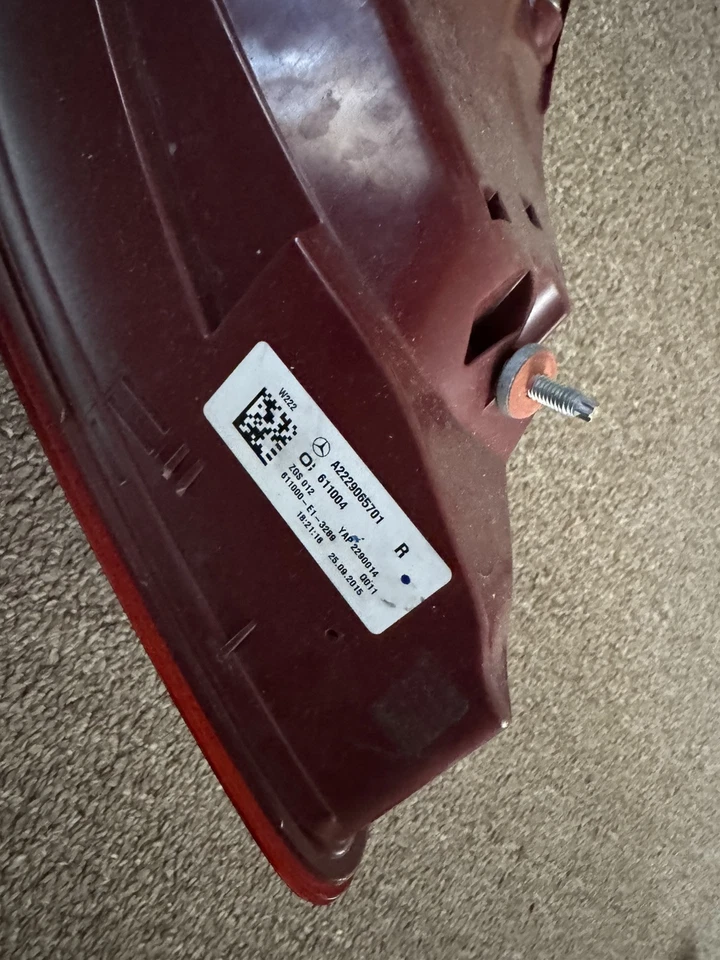 Luz trasera LED derecha 2014 2015 2016 2017, Mercedes-Benz S550, S63 AMG, Foto 3 de 4