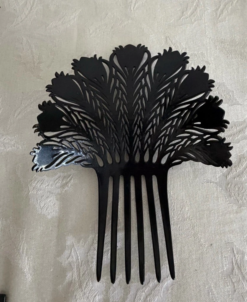 VTG Black Lucite Mourning Comb VTG Black Lucite Mourning Comb - sanvalentin.cl main image 4