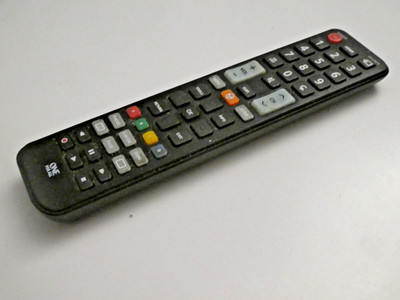 Original One for All Universal Fernbedienung / Remote, 2J. Garantie