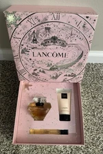 Lancôme 3-Pc. Trésor Eau De Parfum Gift Set, New In Box