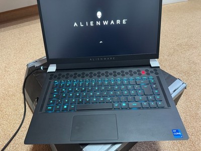 Dell Alienware x15 R2 | RTX 3080Ti (16GB) | 32GB RAM  | 2TB SSD | i7-12700H |OVP