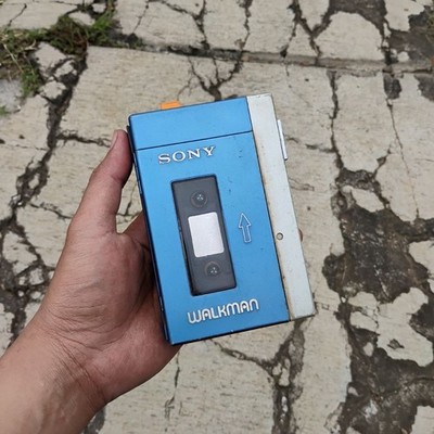 Sony TPS-L2 Walkman Cassette Player Serviced Fully Working | eBay