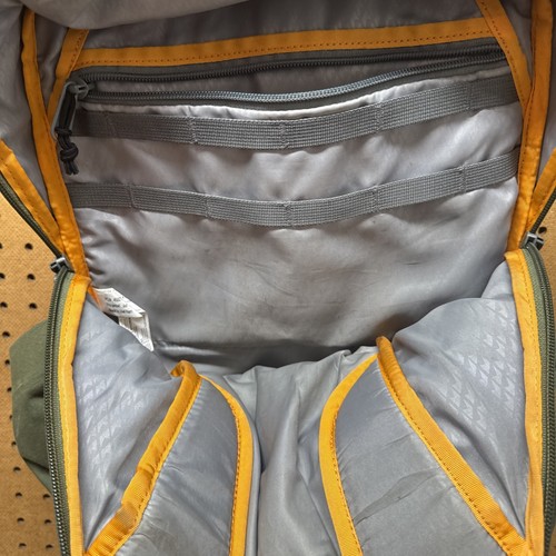 Pelican MPB25 Mobile Protect Laptop Backpack Waterproof Green - Picture 7 of 20