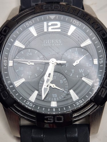 Guess Watch - Black Multi-function U0366G1 Silicone Strap - Picture 3 of 12