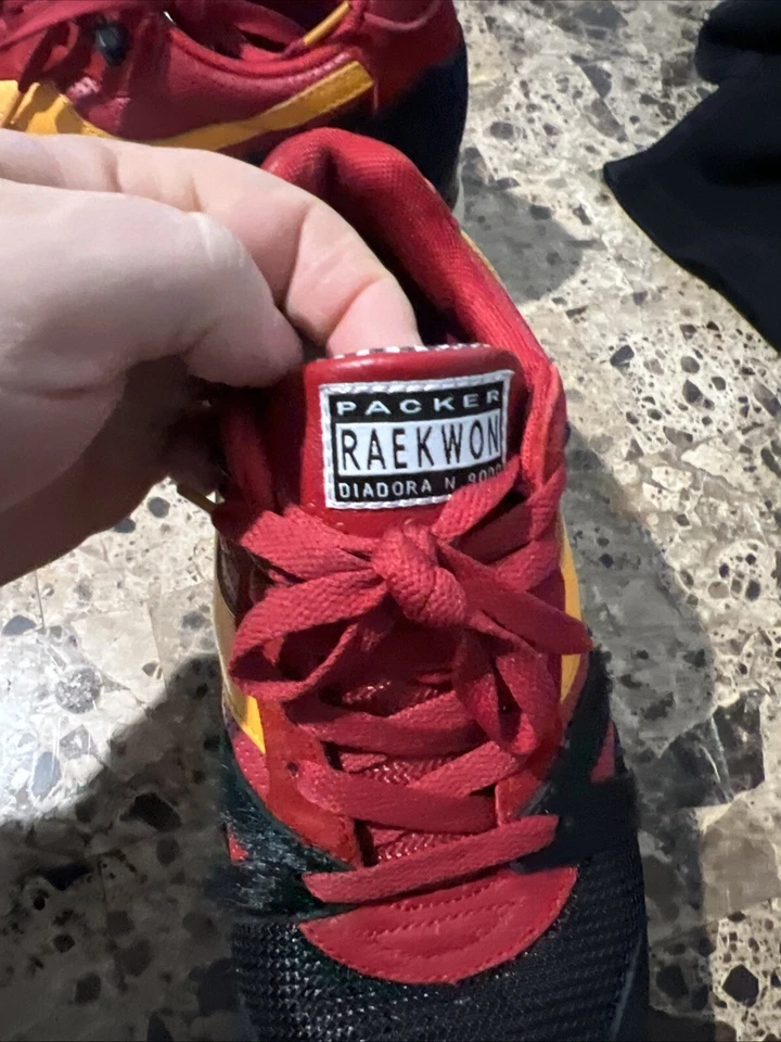 Raekwon purple tape Diadora size 8 Foto 3 de 4