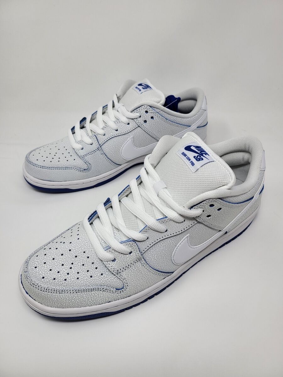 Nike SB Dunk Low - Cracked Leather Nike SB Dunk Low - Cracked Leather