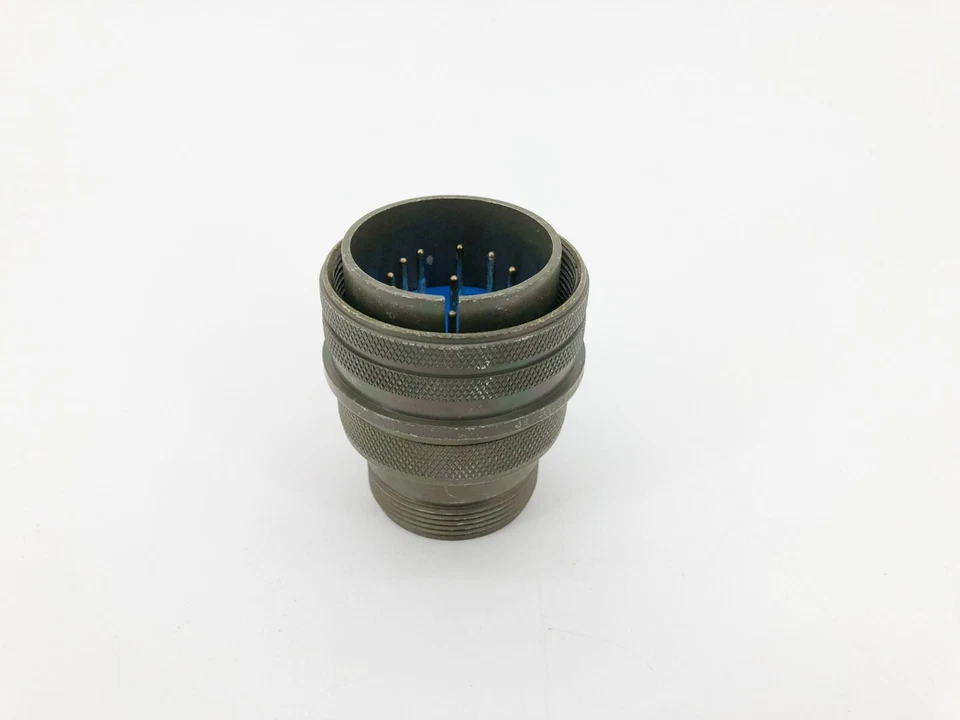 New Amphenol 97-3106A-28-18P Circular MIL Spec Connector 12 Position - Image 3 of 4