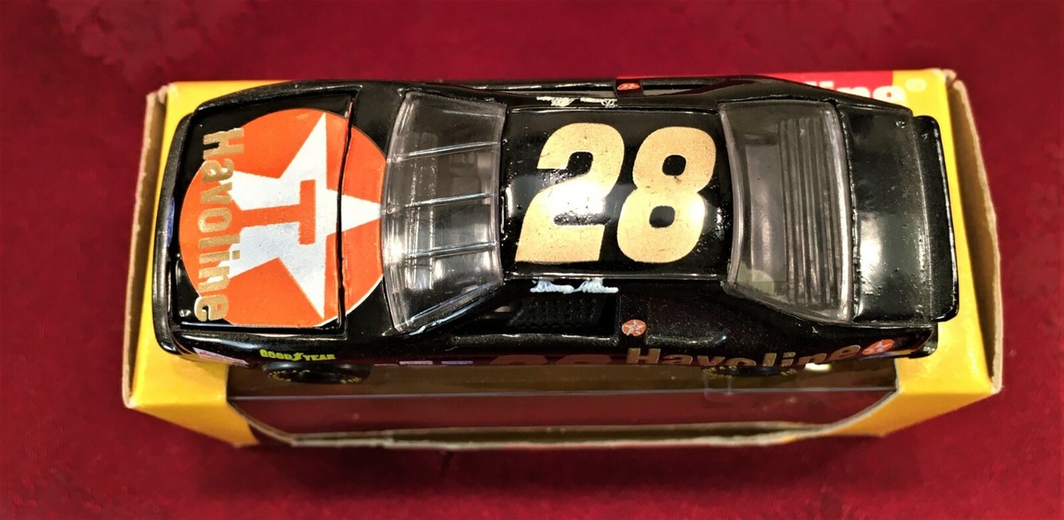 DAVEY ALLISON #28 Texaco Havoline 1990 Black Gold 1/24 BW Bank
