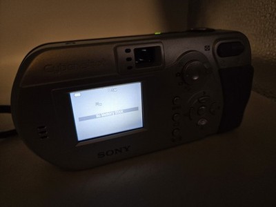 Sony Cyber-Shot Digital Camera 3.2 Mega Pixels DSC-P72 with Card