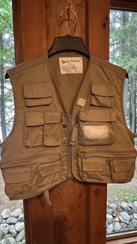 Gander Mountain Fishing Vest Medium