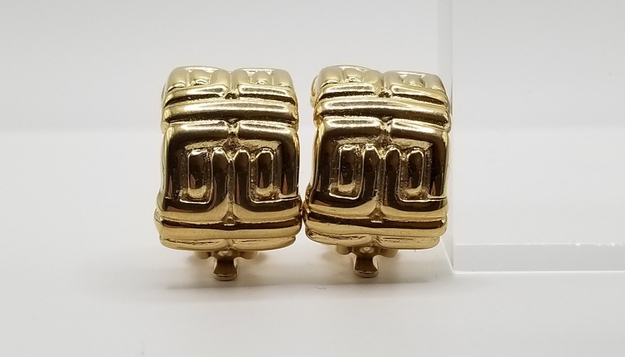 Vintage Givenchy Paris New York Logo Hoop Gold Tone Clip on Earrings thumbnail 6