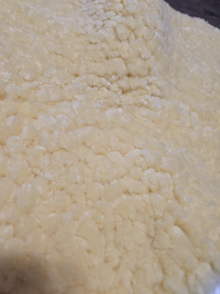 sheepskin half pad - Image 4 of 4