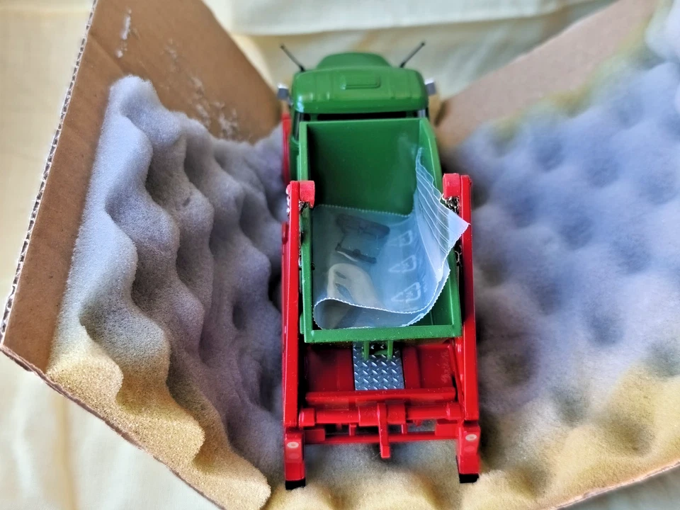 CONRAD COLLECTION 1:50 1047/0 MAN HAK HAUBER - Immagine 2 di 4