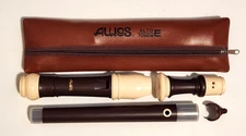 Aulos Haka Alto Recorder 709BW -- Superb Condition