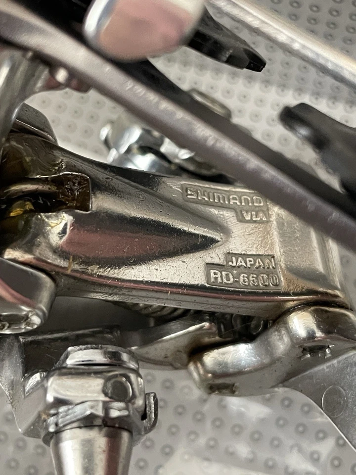 Câmbio traseiro Shimano Ultegra RD-6600 SS gaiola curta bicicleta de estrada novo na caixa - Imagem 4 de 4