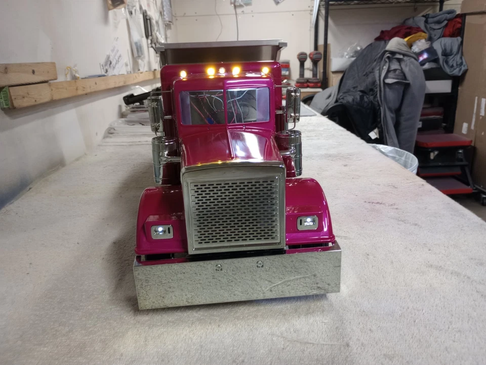 Tamiya Grand Hauler 自卸车带标签轴和 Lites — 第 2/4 张图片