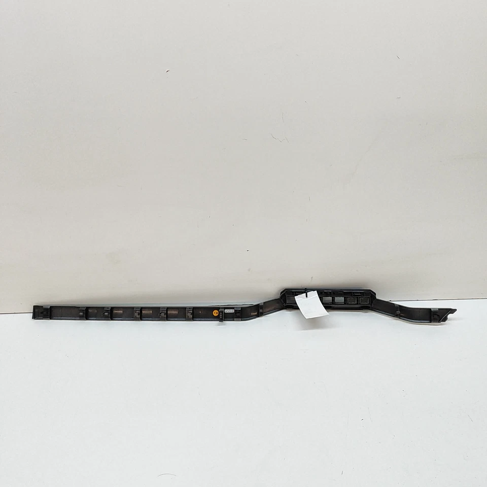 Volkswagen AMAROK 2H Left Dashboard Trim 2H4857116 RHD 2018 31381423 - image 2 of 4