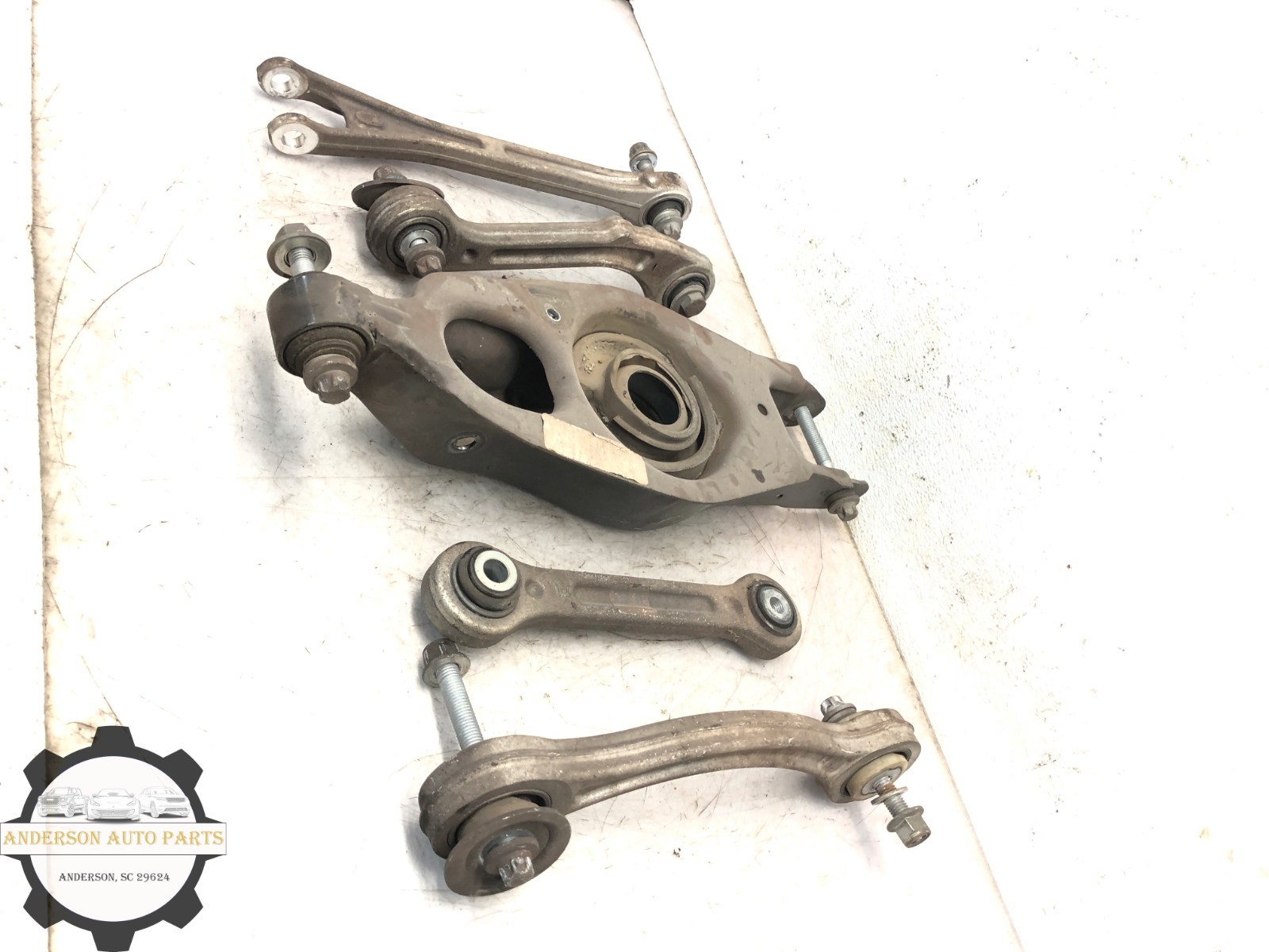 2014-2020 MASERATI QUATTROPORTE RIGHT PASSENGER REAR CONTROL ARM SET OEM