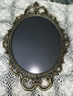 Vintage Brass Victorian Oval Glass Picture Frame. Full measurements  17" x 12 — photo 4