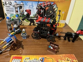 LEGO Castle 70401 Gold Getaway Retired