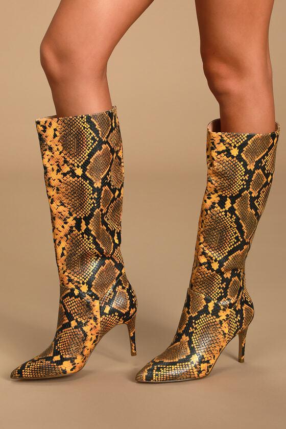 Steve Madden Women's Kinga Knee High 