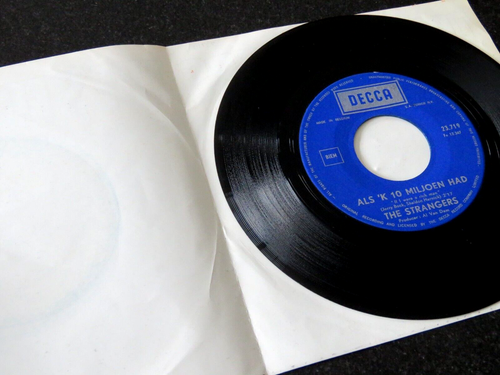 THE STRANGERS - Als 'k 10 Miljoen Had 7" VINYL / DECCA - 23.719 / 1967 - Afbeelding 2 van 4