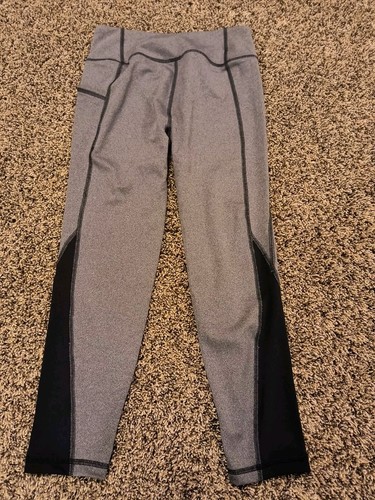 Girls Under Armour Leggings Lot of 2 Size Medium - Picture 4 of 7
