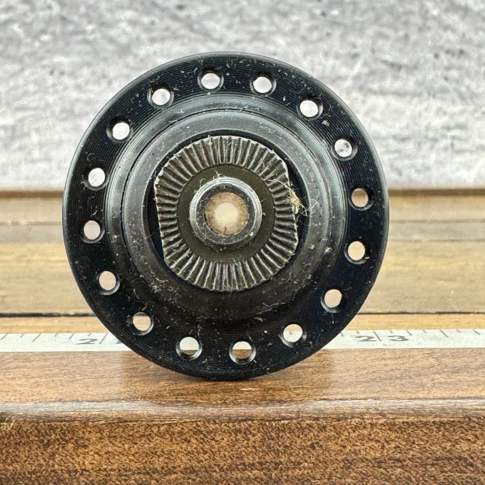 Vintage Shimano Deore LX Front Hub HB-M563 100 mm 32 Hole 32h Parallax 90s MTB - Image 4 of 4