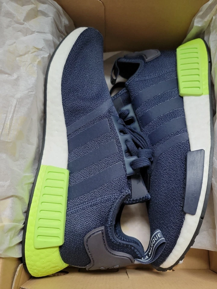 Size 10 - adidas NMD R1 Legend Ink Hi-Res Yellow NEW - Image 3 of 4