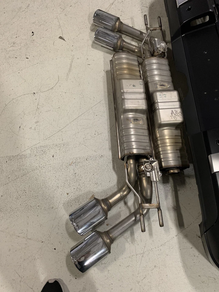 Sistema de exaustão original Mercedes-Benz AMG G65 W465 FABRICANTE DE EQUIPAMENTO ORIGINAL 2019-25 parece novo - Imagem 2 de 4