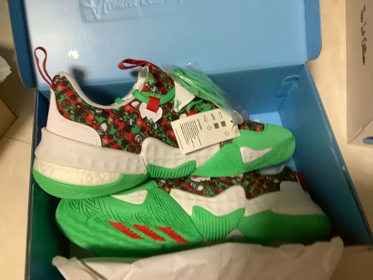 adidas Trae Young 1 CHRISTMAS xmas Men\'s Basketball Shoe green red white GY0305. adidas Trae Young 1 CHRISTMAS xmas Men main image 3