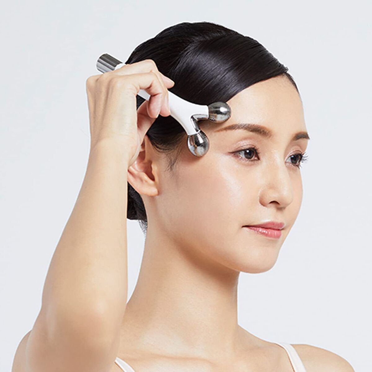 YA-MAN EMS Facial Roller WAVY mini White EP-16W From Japan YA-MAN EMS Facial Roller WAVY mini White EP-16W From Japan