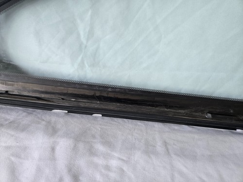 94-01 ACURA INTEGRA 2D MODEL - REAR QUARTER 1/4 GLASS - DRIVER LEFT OEM - Picture 6 of 9