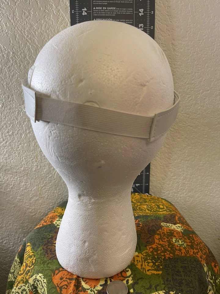 Clear Blue Plastic Sun Visor Tennis Beach Bingo Vegas Dealer Golf Sport Visor - Image 2 of 3