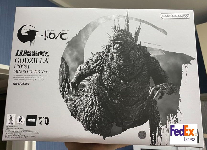 S.H.MonsterArts Godzilla (2023) Minus Color Ver. Monochrome Figure