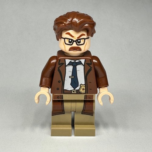 Original LEGO Super Heroes Minifigur sh0591 Commissioner Gordon aus Set 76120