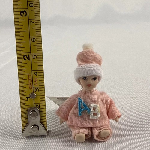 Show Stoppers Collectible Porcelain Miniature Doll Set - Mom & 2 Baby Girls - Imagen 10 de 11