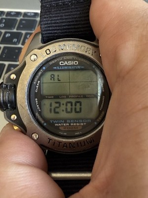 CASIO 潜水王 LOG MEMORY DEP-700 グッドデザイン賞 CASIO 潜水王 LOG