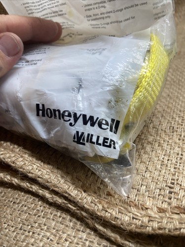 Honeywell Miller 210Wls-Z7/6Ftyl verstellbare Positionierung Schlüsselband, 6 Fuß, gelb - Bild 5 von 7