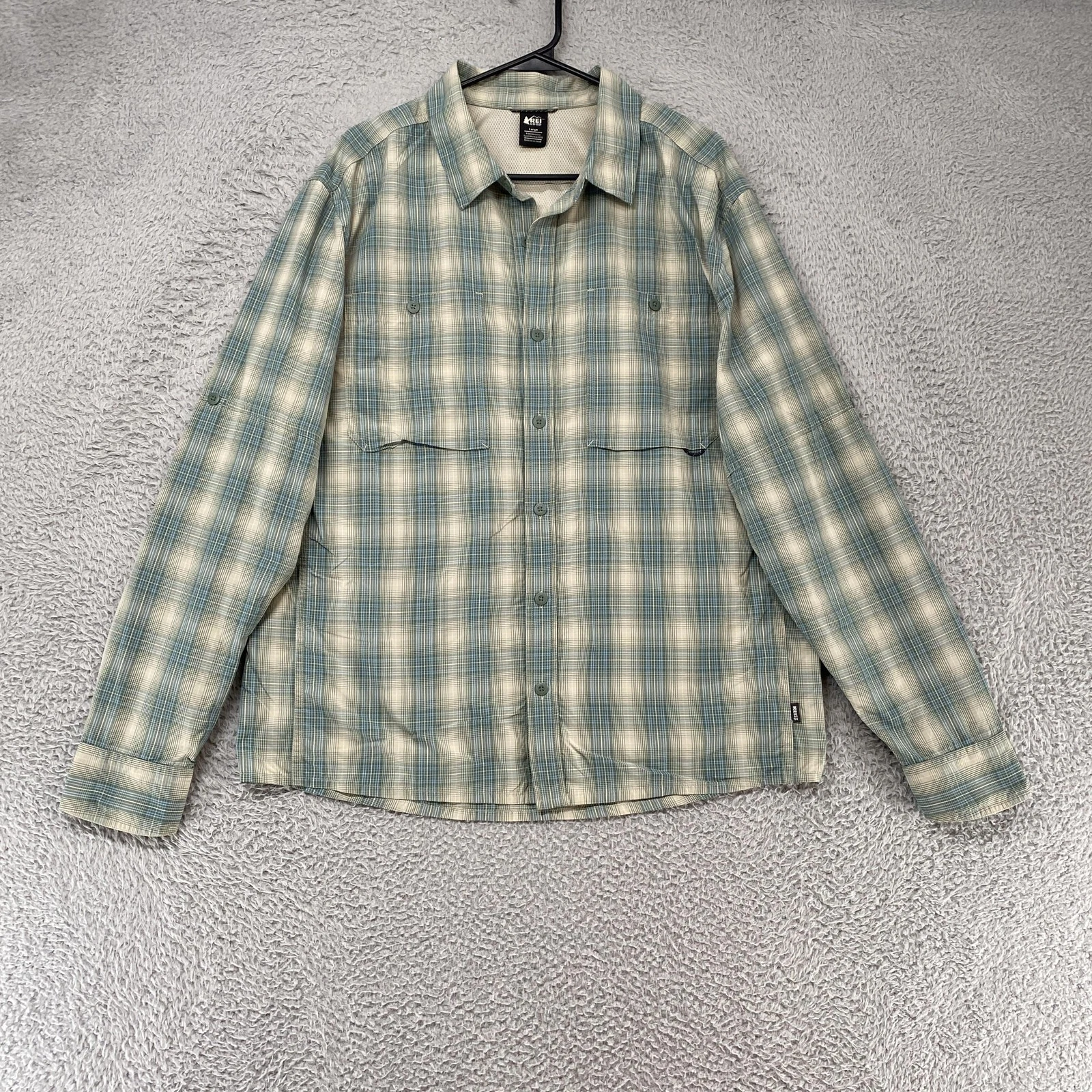 REI Vented Hiking Shirt Mens Large Green Plaid Nylon Long Sleeve Button Up