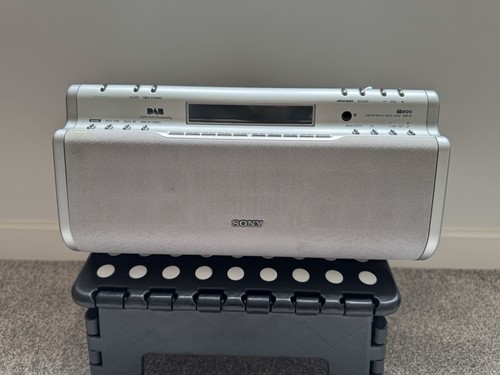 Sony XDR-S1 digital DAB Radio / Alarm Clock Stereo Music Player Speaker MD Link
