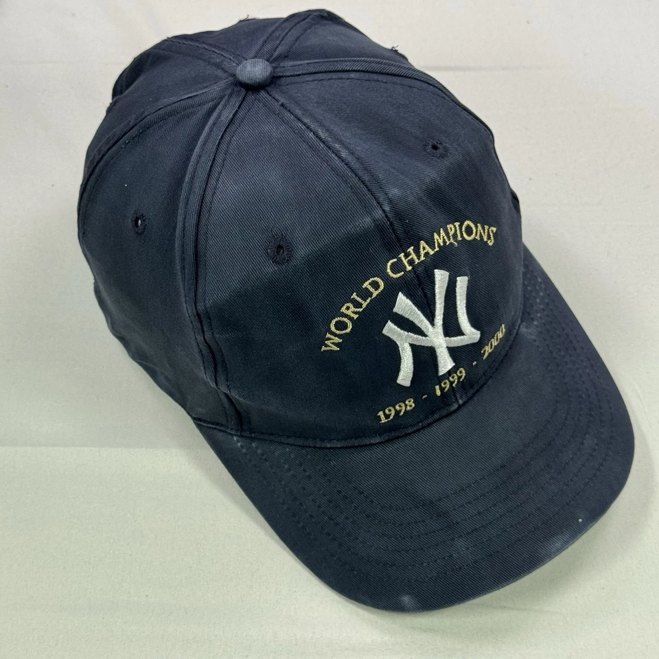Vintage MLB New York Yankees World Champions Hat - 1998 1999 2000 - Distressed - Image 2 of 4