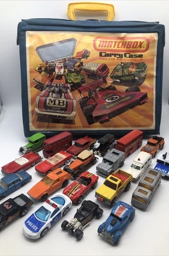 Vintage 1970s Hot Wheels Blackwall Cars & Trucks Lot w/Matchbox Case