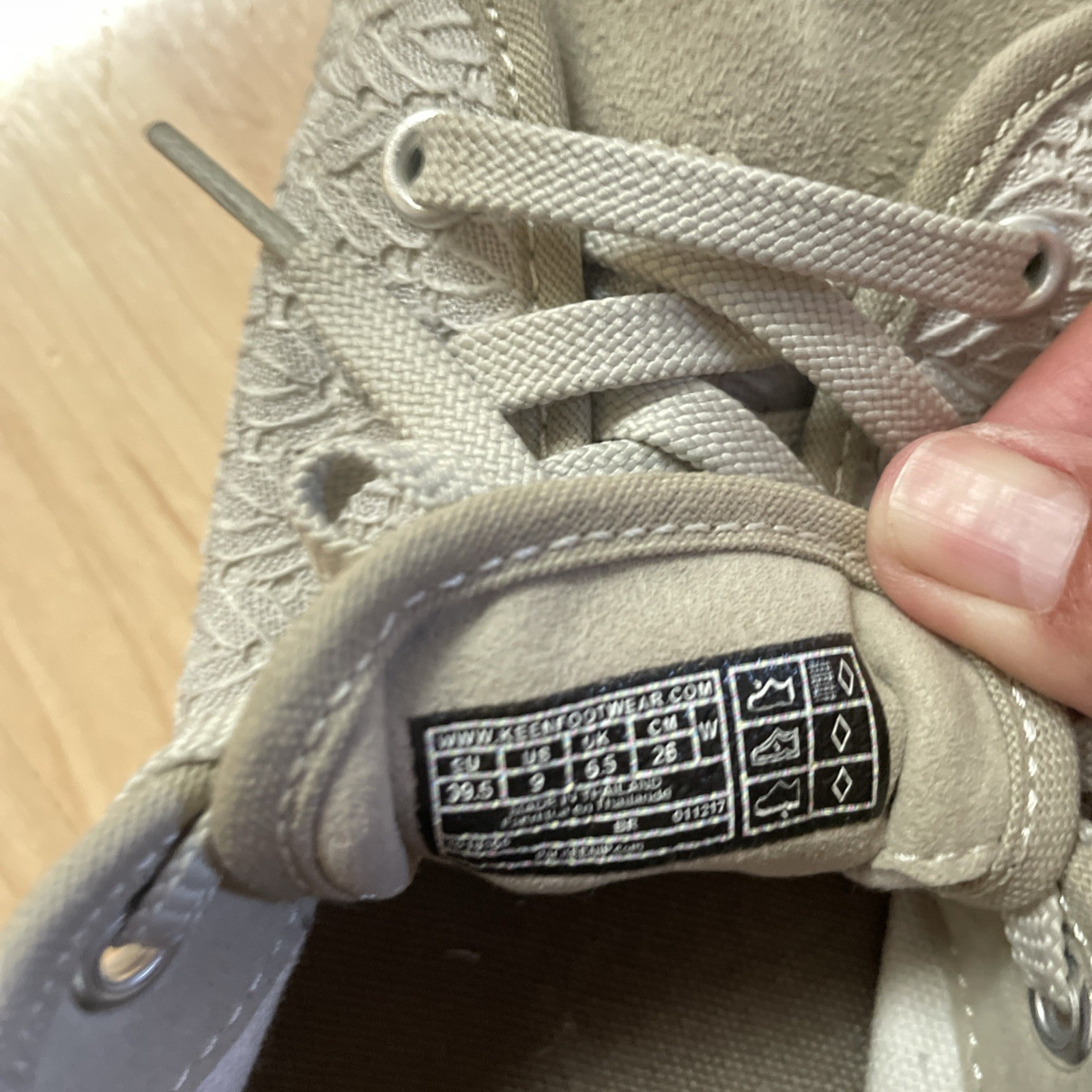 Sneakers Keen donna Elsa II all'uncinetto US 9 provinciali Taupr beige stringate