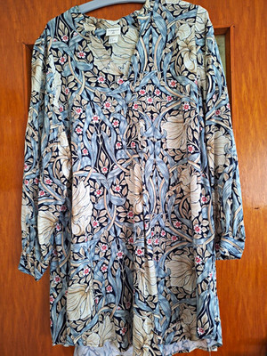 Morris & Co x H&M Damen Minikleid kurz Gr. 40 Langarm V-Ausschnitt Blumen