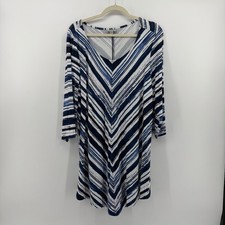 Top Chevron túnica a rayas azul blanco manga 3/4 manga cuello en V Avenue 22/24 para mujer
