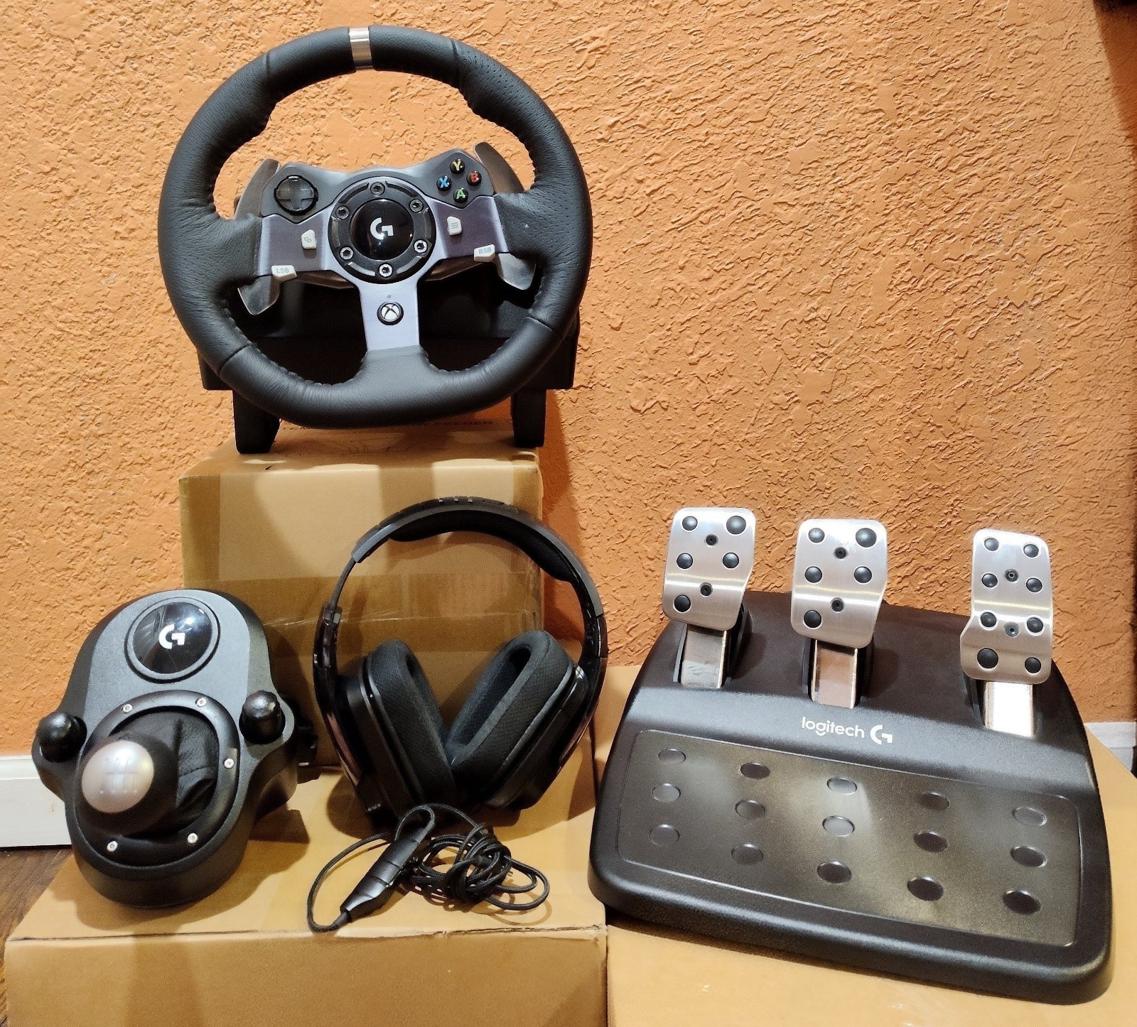 RACING LOT - Logitech G920 Driving Force Steering Wheel, Pedals, Shifter & More