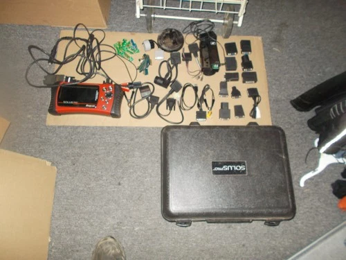Snap-On Solus Pro Scanner EESC316 Diagnostic Tool kit with 31 keys case 15.2